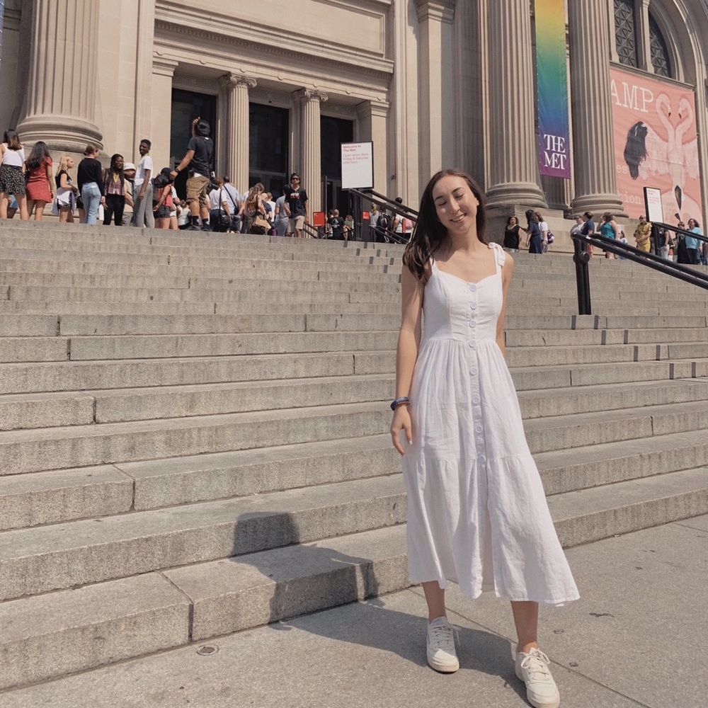 Meet your Posher, Ella